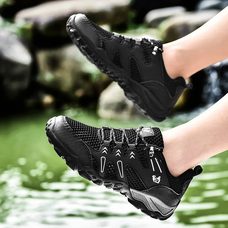 Plus-Size 47 Lightweight Mesh Outdoor Shoes